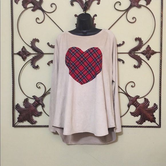 Tops - Soft top with plaid heart 2x